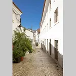 Adica Studio - Village Apartments